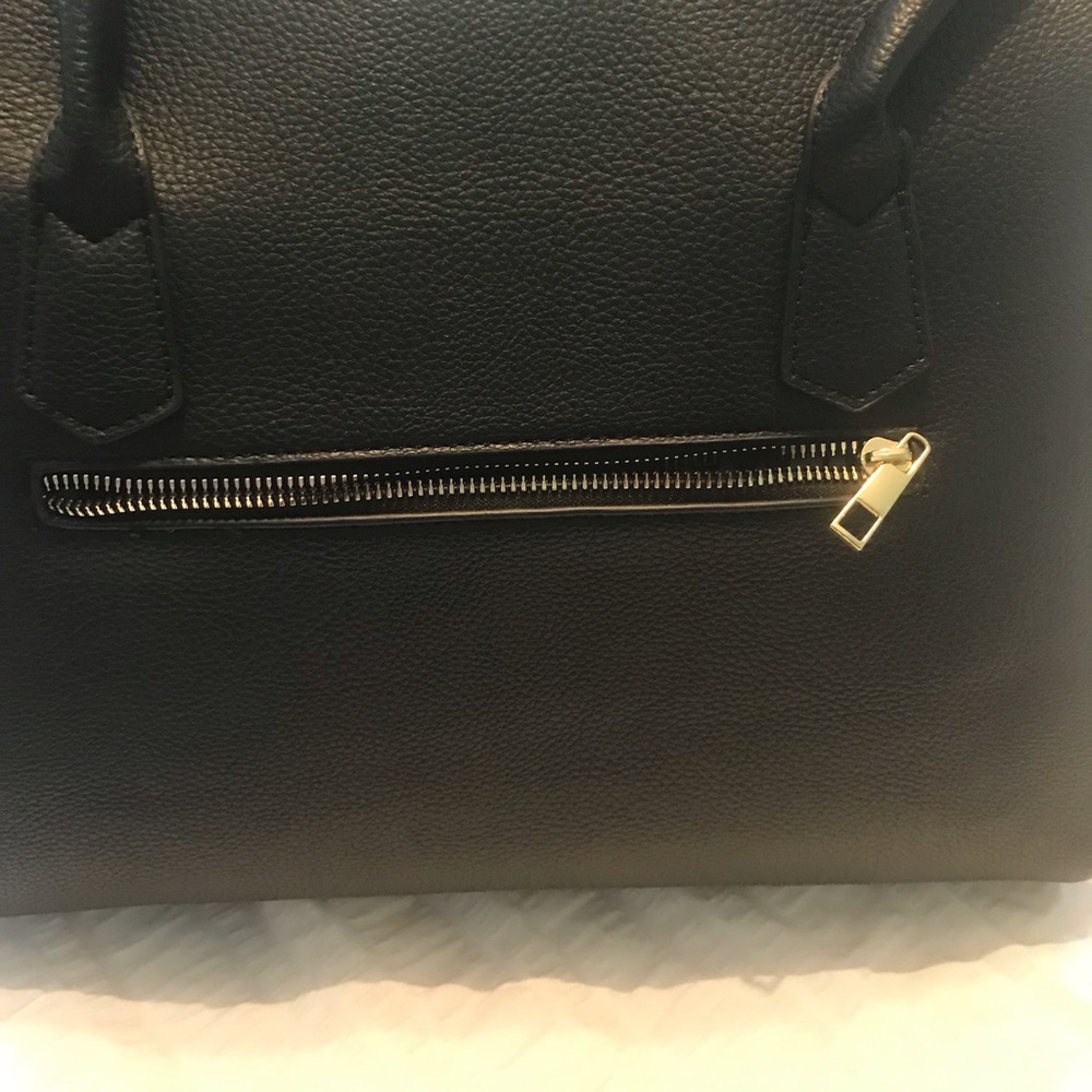 London Fog two strap black purse - Picture 8 of 8